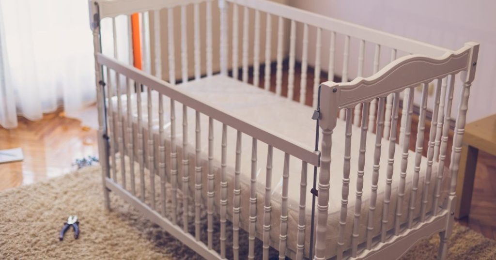 montagem de berços em Belém